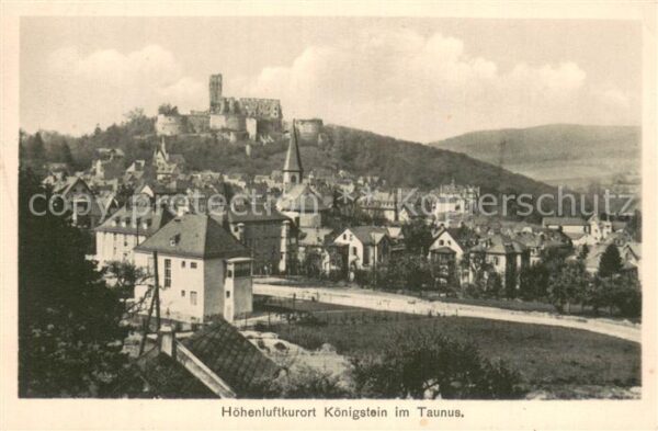 Koenigstein  Taunus Stadtpanorama mit Blick zur Burg