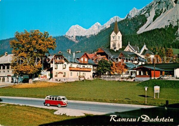 Ramsau Dachstein Steiermark Ortsansicht mit Kirche VW Bully
