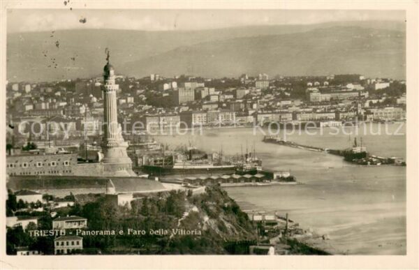 Trieste IT Panorama e Faro della Vittoria