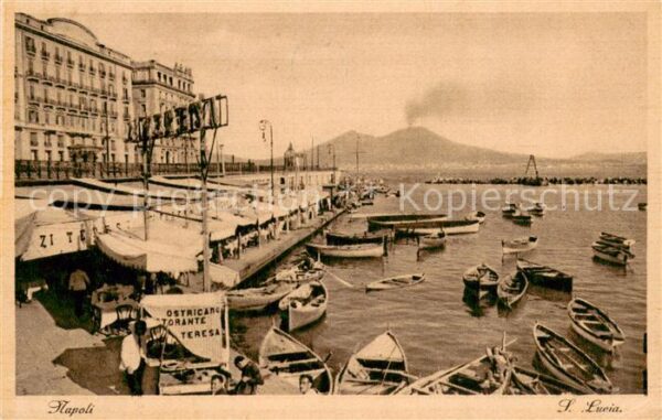 Napoli Neapel IT Hafen-Promenade