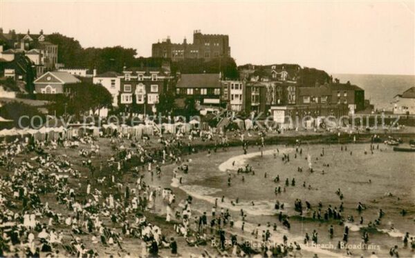 Broadstairs UK Am Strand u. Bleak House