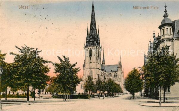 Wesel  Rhein Willibrordi-Platz m. Kirche
