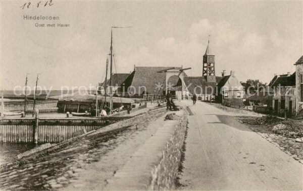 Hindeloopen NL Oost met Haven