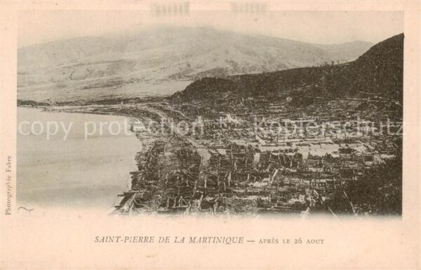 Saint Pierre Martinique Panorama - Apres le 26Aout