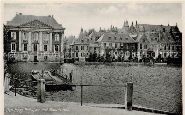 Den Haag La Haye NL Hofvijver met Mauritshuis