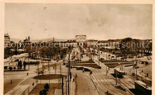 Milano Mailand IT Piazzale Fiume e Miani con la Stazione Centrale - Strassenbahn