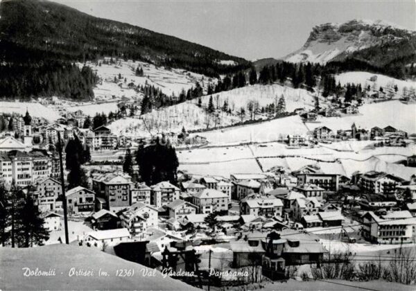 Ortisei St Ulrich Groednertal IT Panorama im Winter