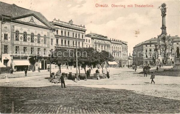Olmuetz Olomouc CZ Oberring mit Theaterlinie Dreifaltigkeitssaeule