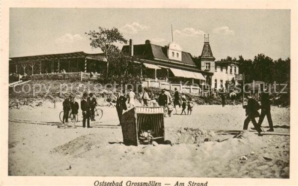 Grossmoellen Mielno PL Partie am Strand Ostseebad Restauration