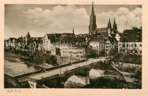 Ulm  Donau Panorama mit Dom