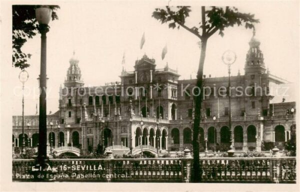 Sevilla Andalucia ES Plaza de Espana Pabellan central