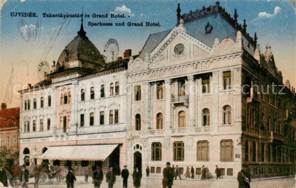 Ujvidek Novi Sad Novoy Sada Serbia Takarekpenztar es Grand Hotel