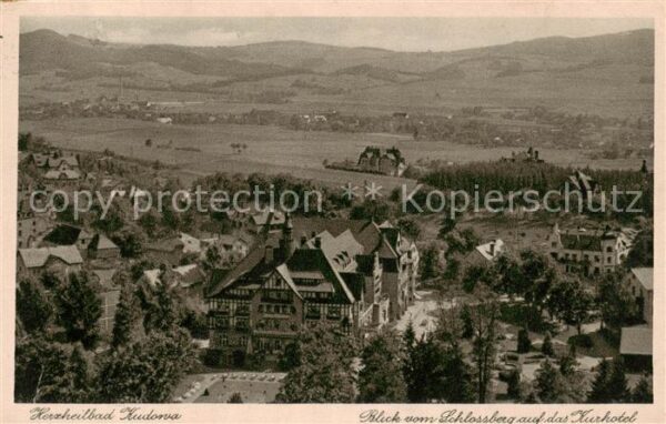 Bad Kudowa Kudowa-Zdroj Niederschlesien PL Blick vom Schlossberg auf das Kurhote