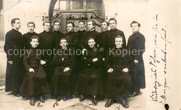 Augsburg Priester Gruppenbild