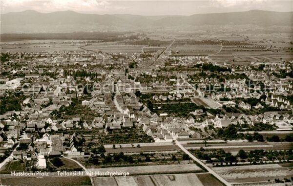 Hassloch Pfalz Fliegeraufnahme mit Hardtgebirge