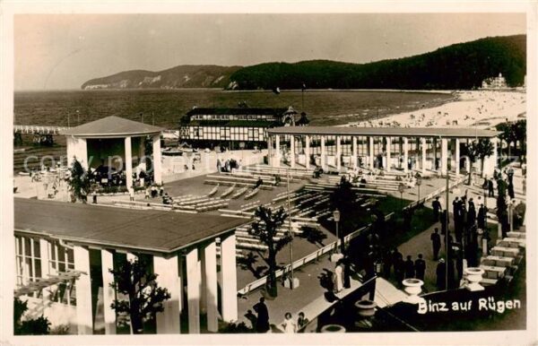 Binz Ruegen Promenade Strand