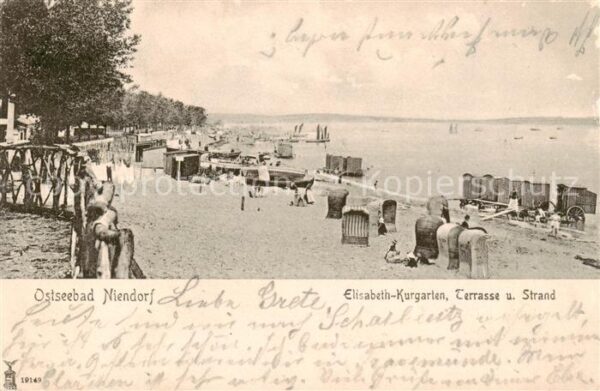 Niendorf  Ostseebad Timmendorferstrand Elisabeth Kurgarten Terrasse und Strand