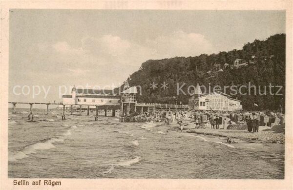 Sellin  Ruegen Strand Seebruecke