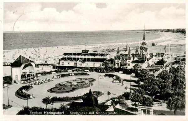 Heringsdorf  Ostseebad Usedom Seebruecke mit Konzertplatz