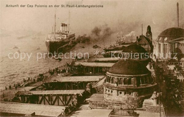 Dampfer Oceanliner Cap Polonio St.Pauli-Landungsbruecke