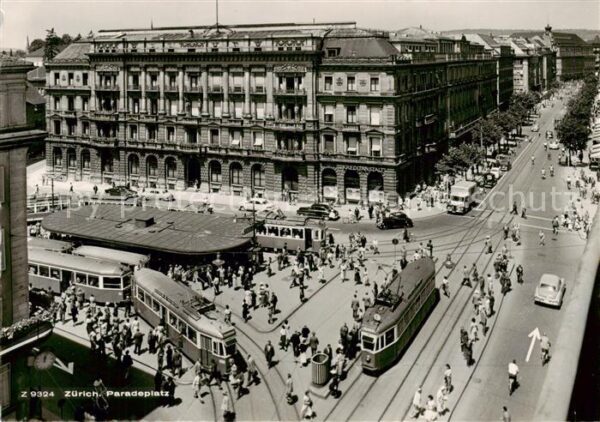 Strassenbahn Tramway-- Zuerich Paradeplatz