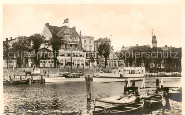 Warnemuende Ostseebad Partie am Strom