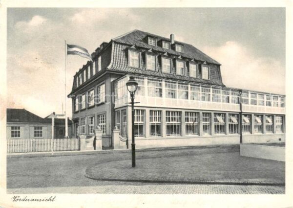 Norderney Nordseebad Vorderansicht des Kindergenesungsheims des Landkreises Iser