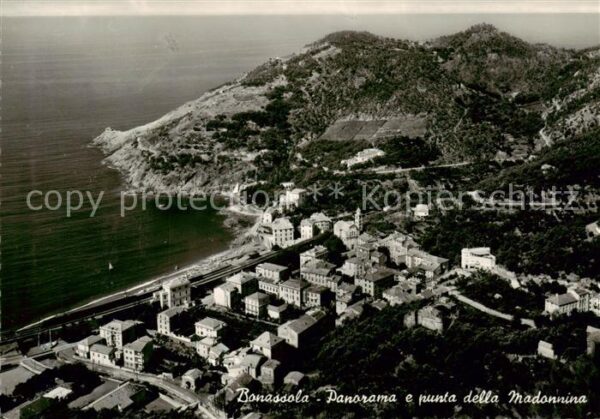 Bonassola La Spezia IT Panorama e punta della Madonnina