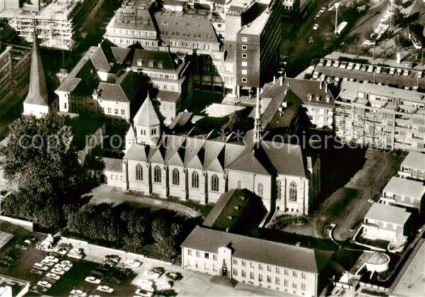 Essen  Ruhr Ruhrbistum Essen Fliegeraufnahme von der Muenster Kathedrale