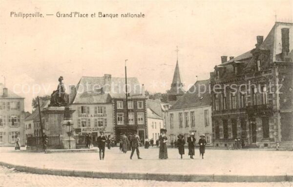 Philippeville Belgie Grand Place et Banque nationale