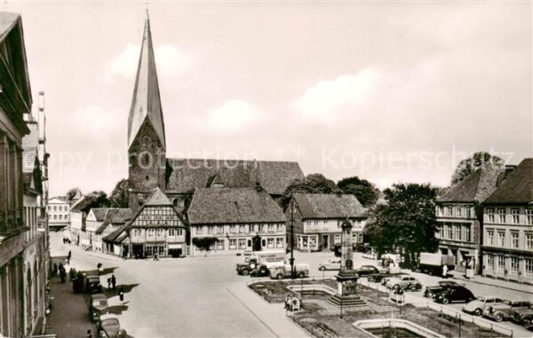 Eutin Marktplatz mit Kirche