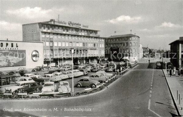 Ruesselsheim Main Bahnhofsplatz