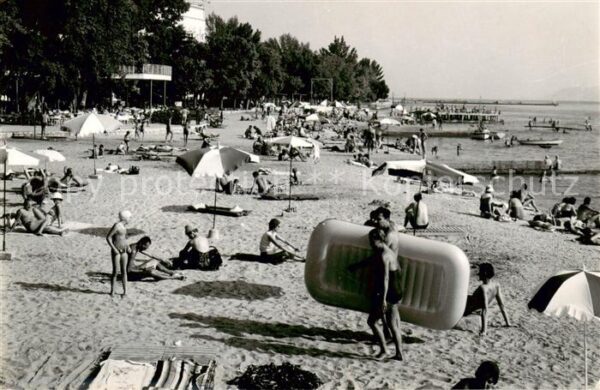 Crikvenica Croatia Strandpartie