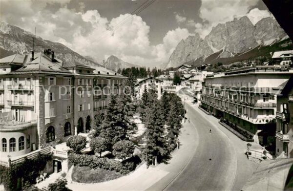 Cortina d Ampezzo IT Grandi Alberghi Savoie