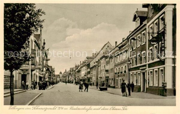 Villingen -Schwenningen Niederestrasse mit dem Oberen Tor