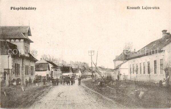 Puespoekladany HU Kossuth Lajos utca