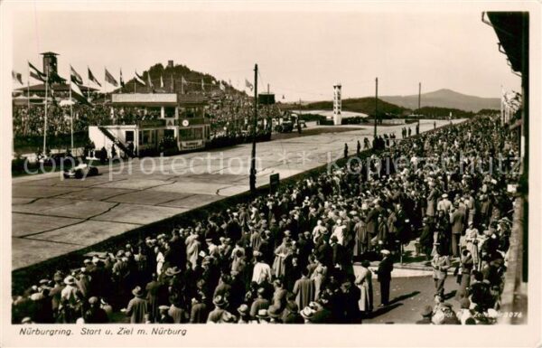 Adenau Ahrweiler Rheinland-Pfalz Nuerburgring Start und Ziel mit Nuerburg