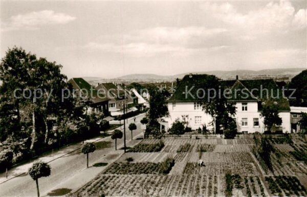 Loehne Koenigstrasse mit Blick auf das Wiehengebirge