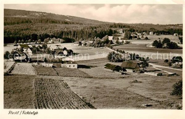 Fleckl Oberwarmensteinach Panorama Ort im Fichtelgebirge