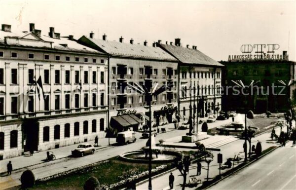 Szolnok HU Kossuth Lajos ter
