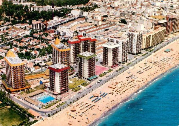 Fuengirola Costa del Sol ES Hotel Las Piramides Fliegeraufnahme