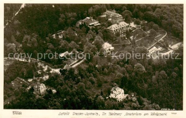Loschwitz Dresden Elbe Dr Weidners Sanatorium am Koenigspark Fliegeraufnahme