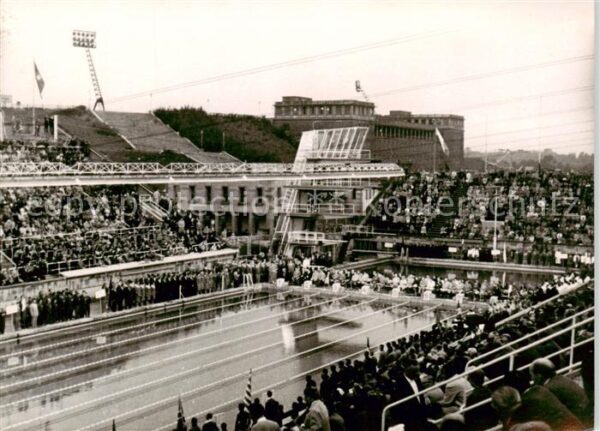 Leipzig Schwimmstadion am Tage der Eroeffnung der 10. Europameisterschaften