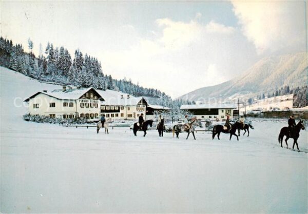 Niedernfritz Salzburg AT Jugendgaestehaus und Pension Steiner Huttergut Reitschu