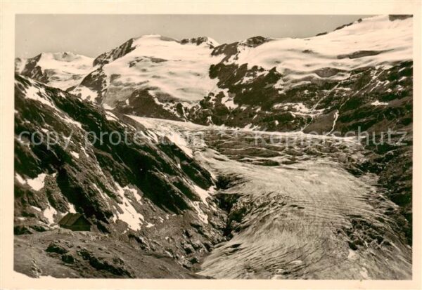 Karlsruherhuette 2450m oetztal Tirol AT Berghuette am grossen Gurgler-Gletscher