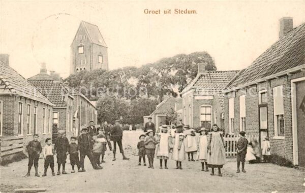 Stedum Groningen NL Ortsansicht mit Kirche Gruppenbild