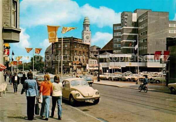 Buer Gelsenkirchen Horster Strasse mit Rathausturm
