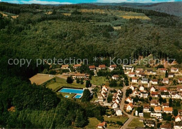 Holzhausen Huenstein Waldhotel am Schwimmbad