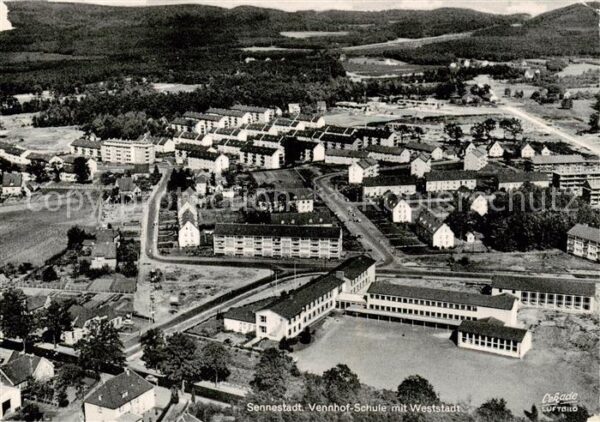 Sennestadt Bielefeld Vennhof Schule mit Weststadt Fliegeraufnahme
