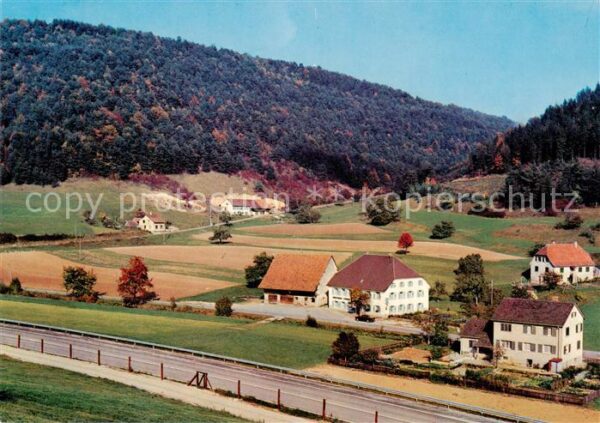 Wiechs Tengen Panorama mit Gasthaus Pension zum Loewen